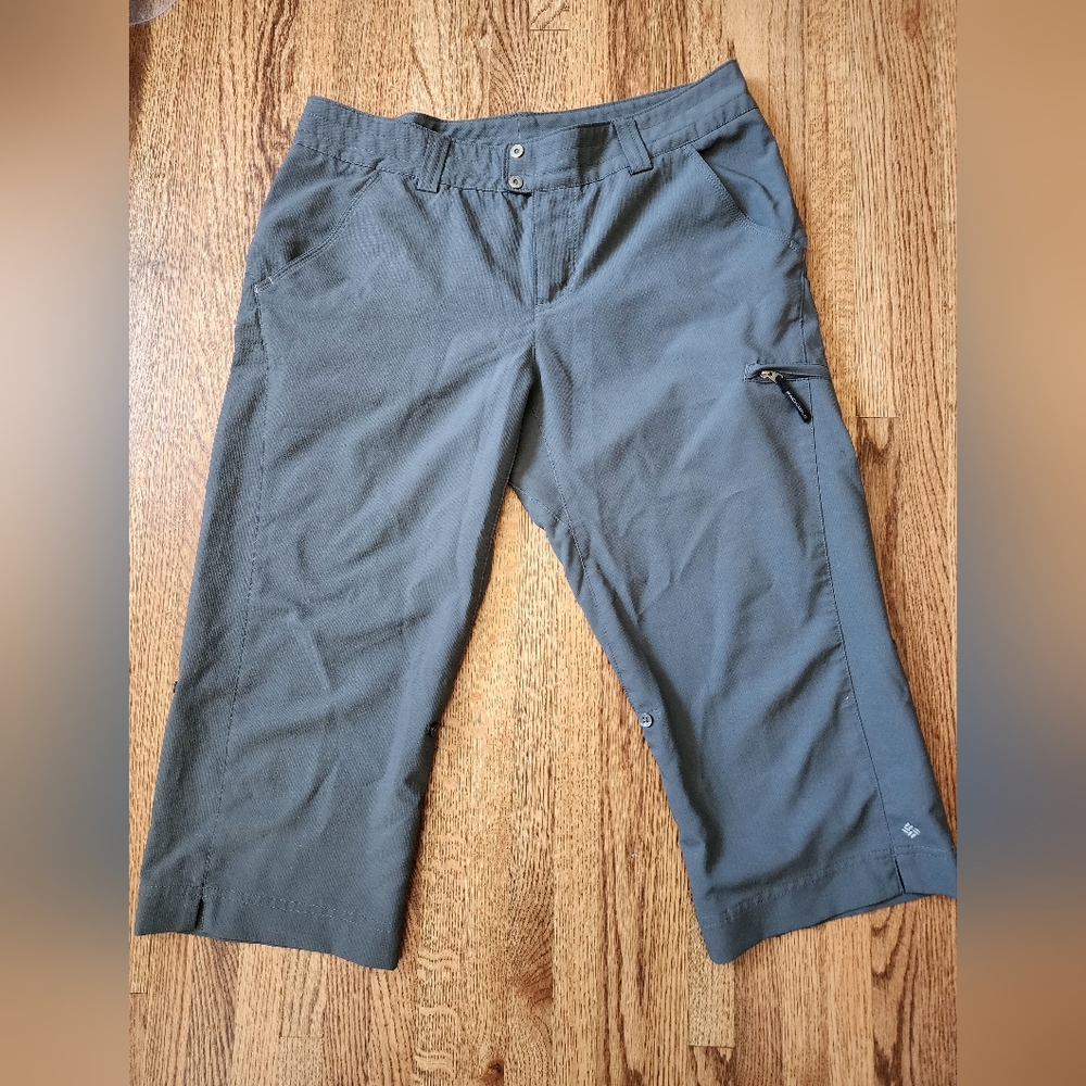 Columbia womens sz 12 capri trekking pants